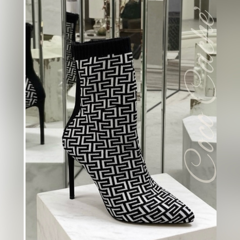 Pointed Knitted Stiletto Sock Boots